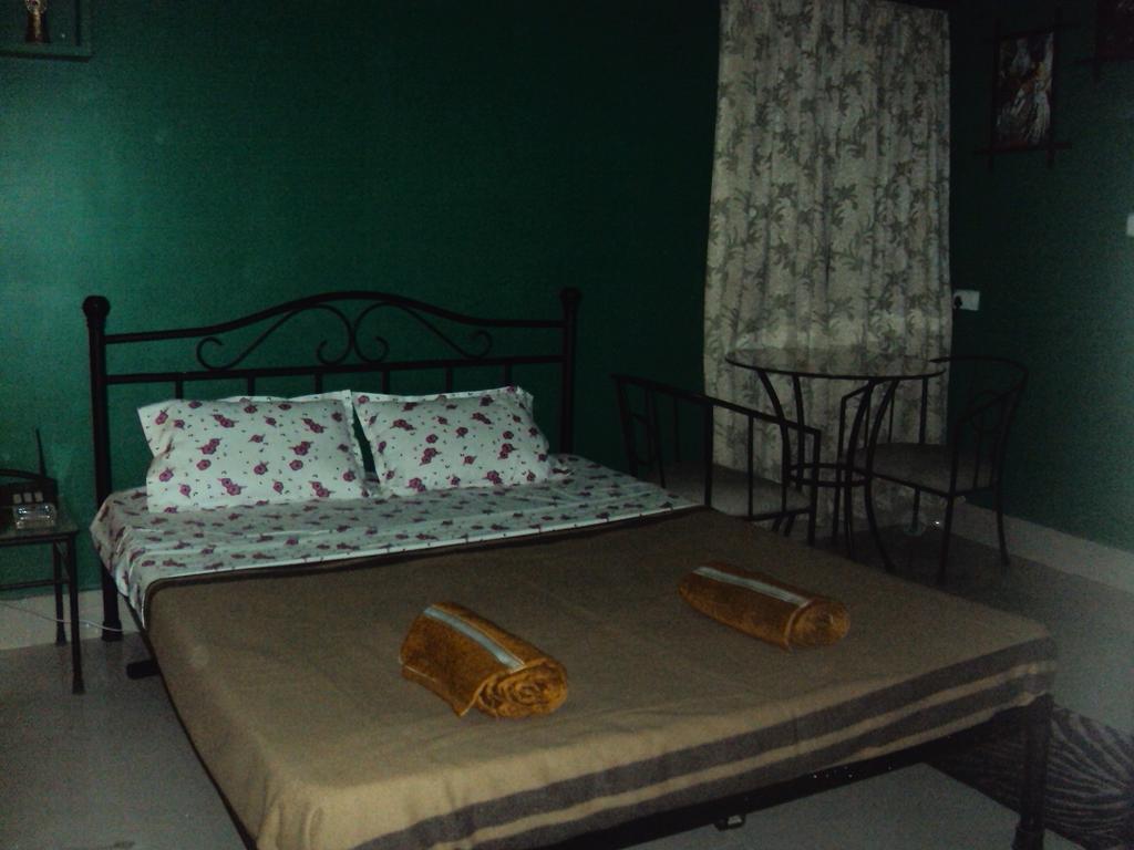 Hotel Kings Castle Guwahati Pokój zdjęcie